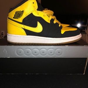 Nike Air Jordan “Old Love” 1’s